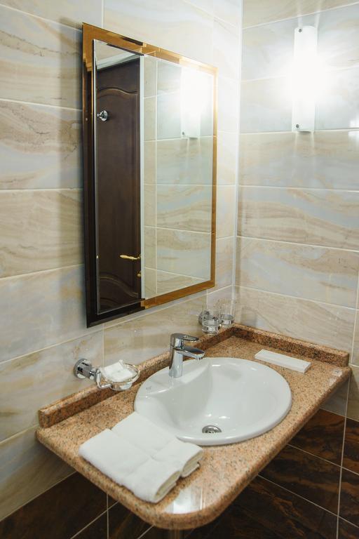 Promenade Park Hotel Shymkent Camera foto
